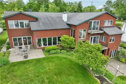 Amazing Lake Erie Property