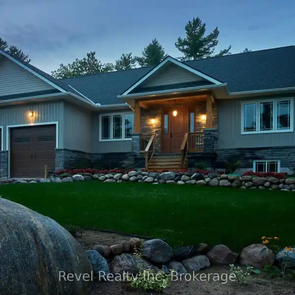 BEAUTIFUL HOME BLENDING LUXURY AND COMFORT