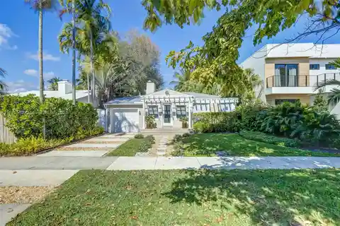 Modern Luxury Meets Timeless Charm in Victoria Park
