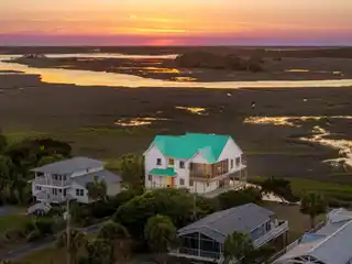 Light-filled Home with Incredible Views