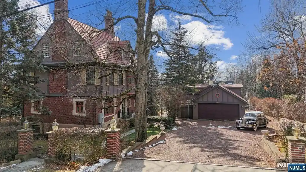 Majestic Estate with Endless Possibilities