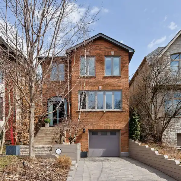 BEAUTIFULLY CARED-FOR AND THOUGHTFULLY UPGRADED HOME