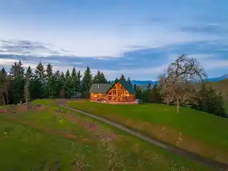North Umpqua Ranch and Estate