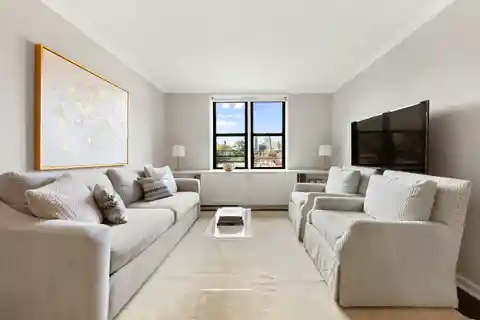 Incredibly Sunny Top-Floor West Village Home