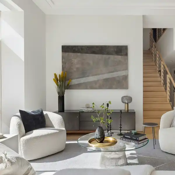 MAGNIFICENT CORNER DUPLEX DESIGNED TO PERFECTION