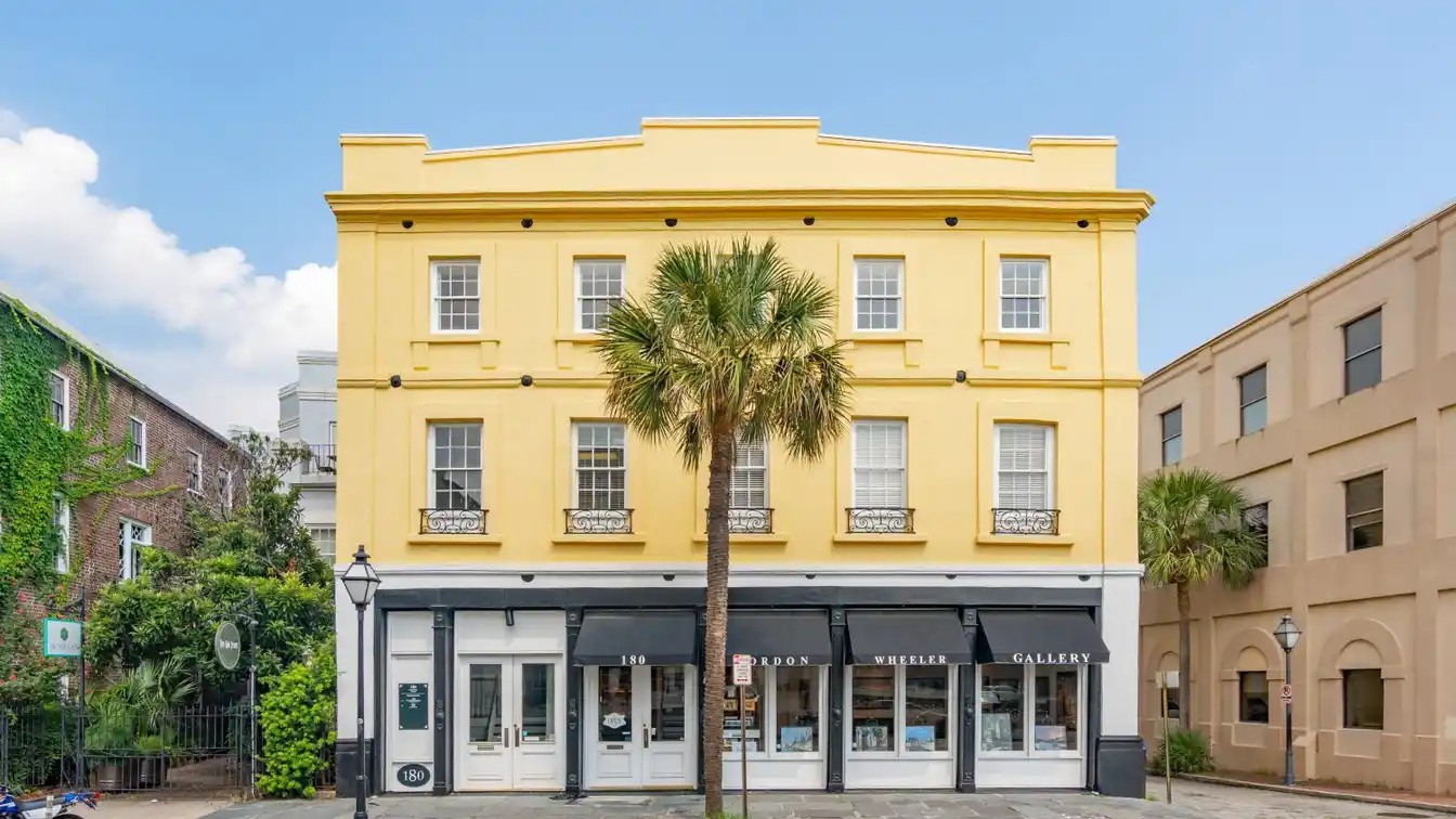 Luxury Condo Overlooking French Quarter with Custom Touches