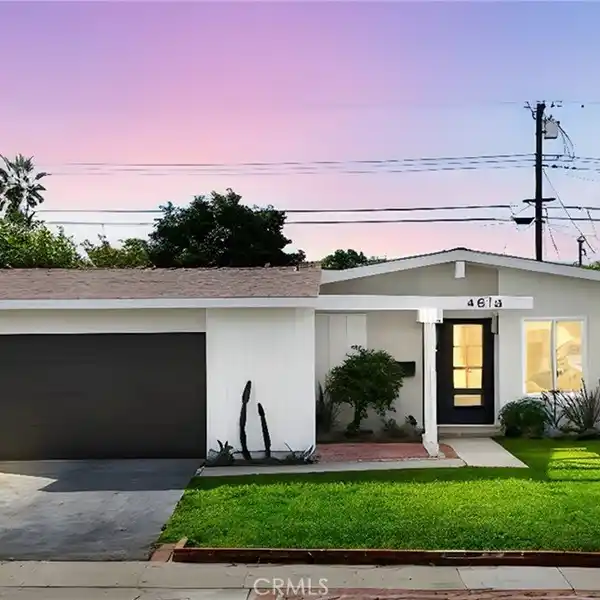 FULLY REIMAGINED MID-CENTURY MODERN HOME