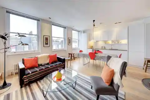 Thoughfully Designed Third Floor Flat