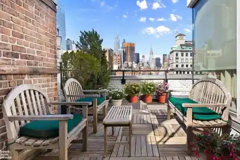 Sprawling Penthouse Loft