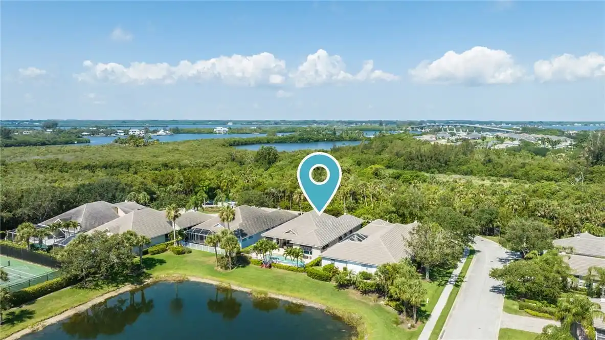The Perfect Home Near the Ocean