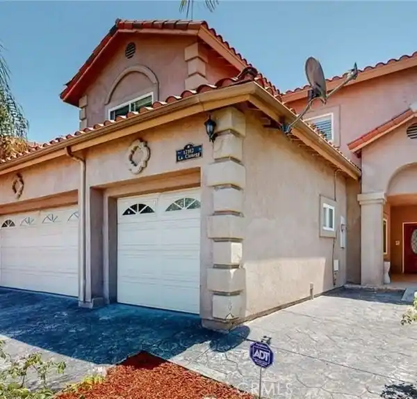 ELEGANT RETREAT WITH WATERFALL GARDEN OASIS