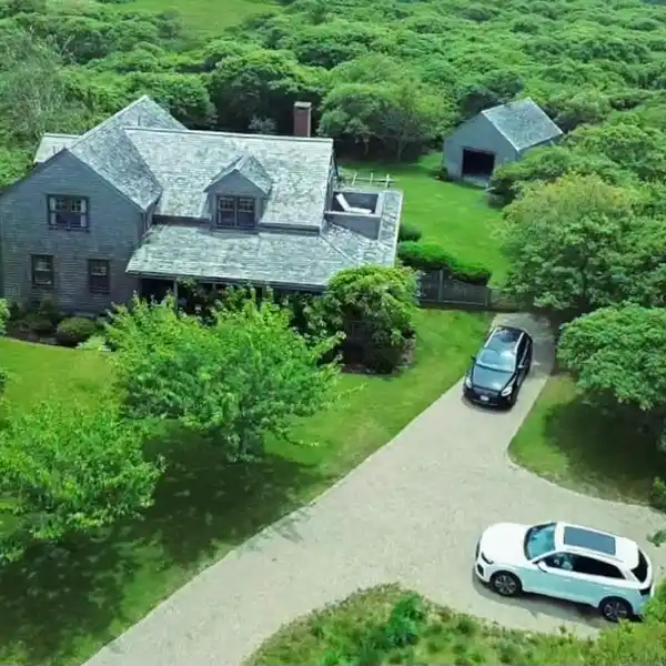 SPECTACULAR PRIVATE RETREAT