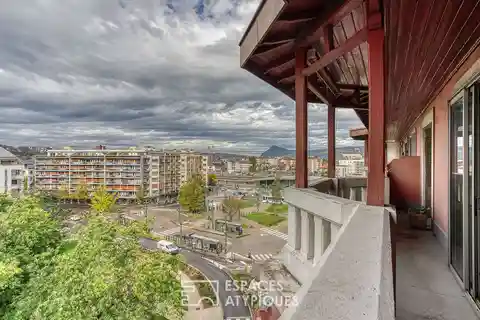 Character Apartment with Separate Studio