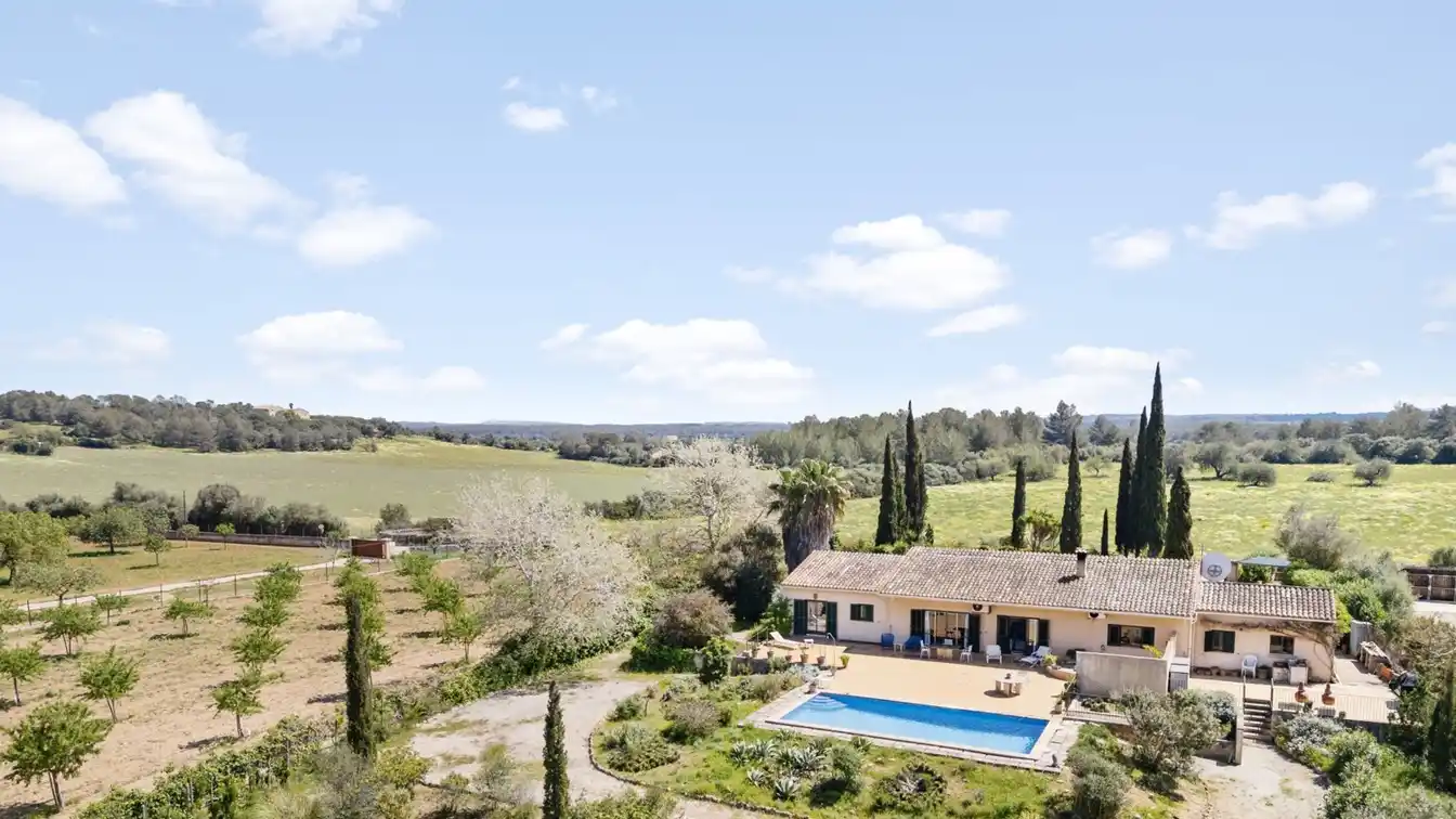 Dreamlike Finca Surrounded by Mediterranean Nature in Biniali