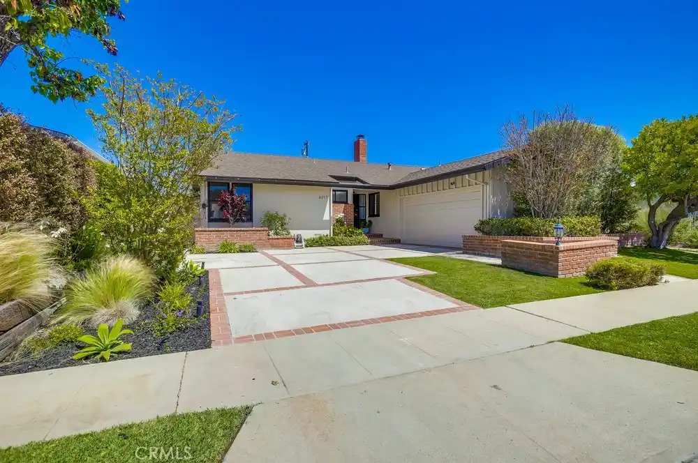 Charming and Spacious Home in University Park Estates