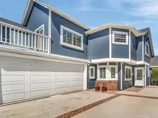 Elegant Townhome with Designer Upgrades