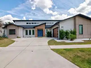 Stunning Contemporary Designed with Every Detail in Mind