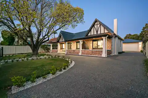 Flawlessly Renovated and Extended Tudor