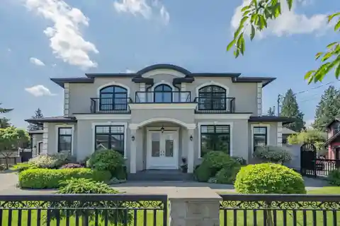 Refined Living in Prestigious Deer Lake Place