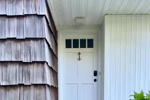 Charming Completely Renovated Beach Cottage for Rent