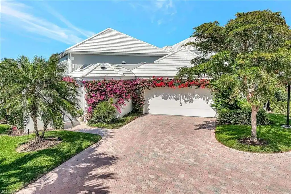 Magnificent Home Nestled in Villa Lantana