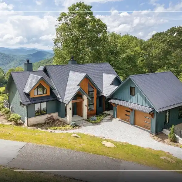PREMIUM DESIGN IN THE SERENE MOUNTAINS OF GLENVILLE