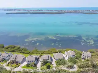Luxury Living on Tidy Island