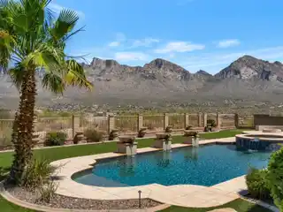 Luxury and Comfort Surrounded by Natural Beauty