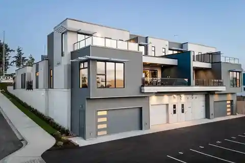 Experience Coastal Elegance at the Sea Dweller