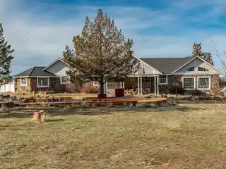 Breathtaking Mountain Views in Custom-Designed Rustic Retreat