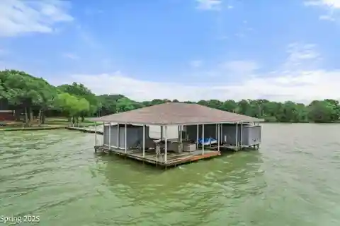 11.79 Acres on Richland Chambers Lake