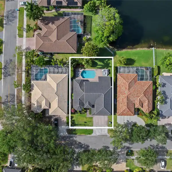 UPDATED WATERFRONT STUNNER