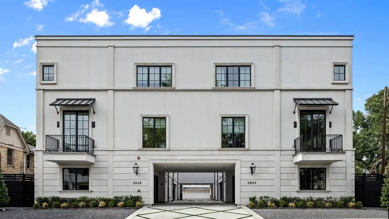 Modern New Construction with Private Yard