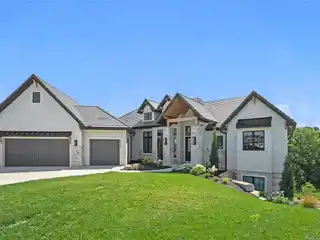 Private Oasis in Sanctuary Hill at the National