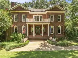 Exceptional Opportunity in River Walk