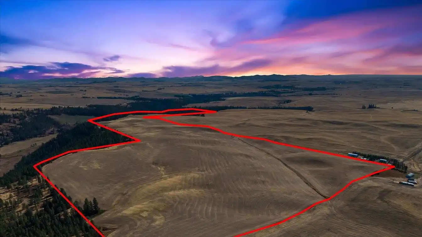 A Stunning 369-acre Property