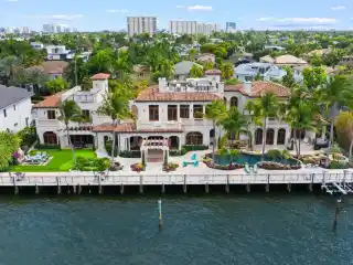 Palazzo Dei Pensieri in Seven Isles