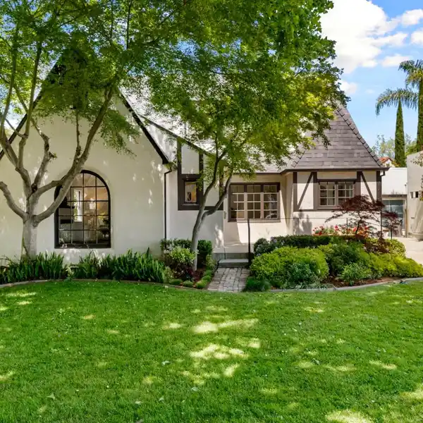 COVETED LAND PARK COLLEGE TRACT TUDOR