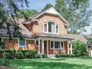 True Vacation Home in Pine Neck Landing with a Private Beach