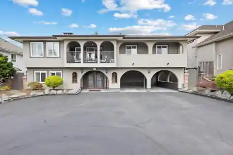Lovely Home with Separate In-law Suite