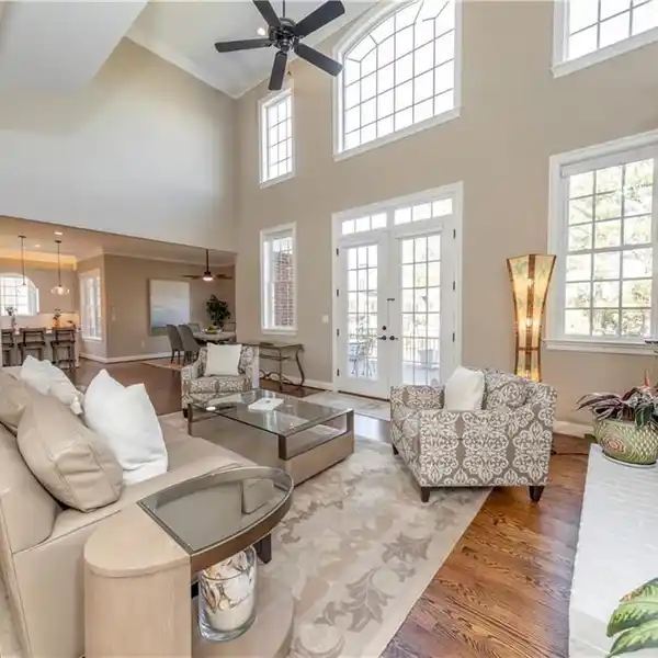 IMPECCABLE ALL-BRICK ESTATE