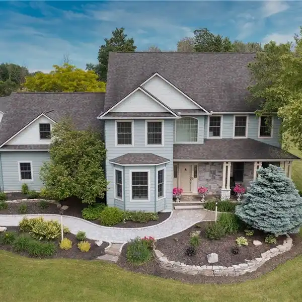 MAGNIFICENT CUSTOM-BUILT COLONIAL RESIDENCE
