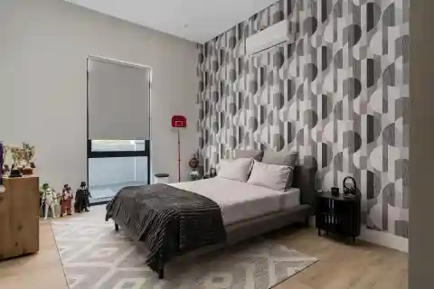 Newly Built Single-level Home