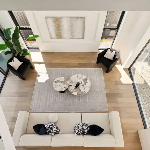 ARCHITECTURALLY CRAFTED SHOWCASE