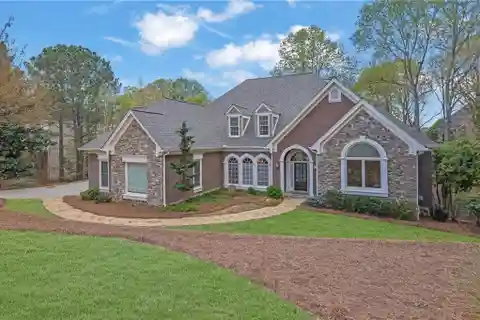 Wonderfully Designed Custom Home in Roswell