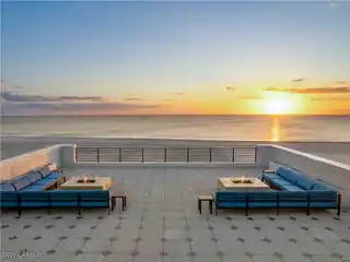 A Unique Blend of Sophisticated Elegance and Serene Coastal Vistas