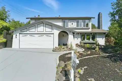 Beautifully Designed Home in Desirable Five Canyons