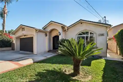 Remodeled Gated Home in Desirable Valley Glen