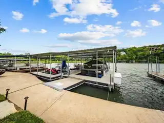 Rare Lakefront Find