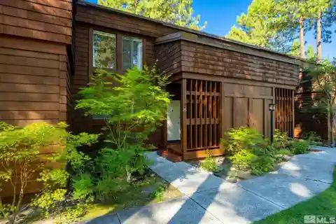 Lakeview Pinewild Retreat Steps from the Beach